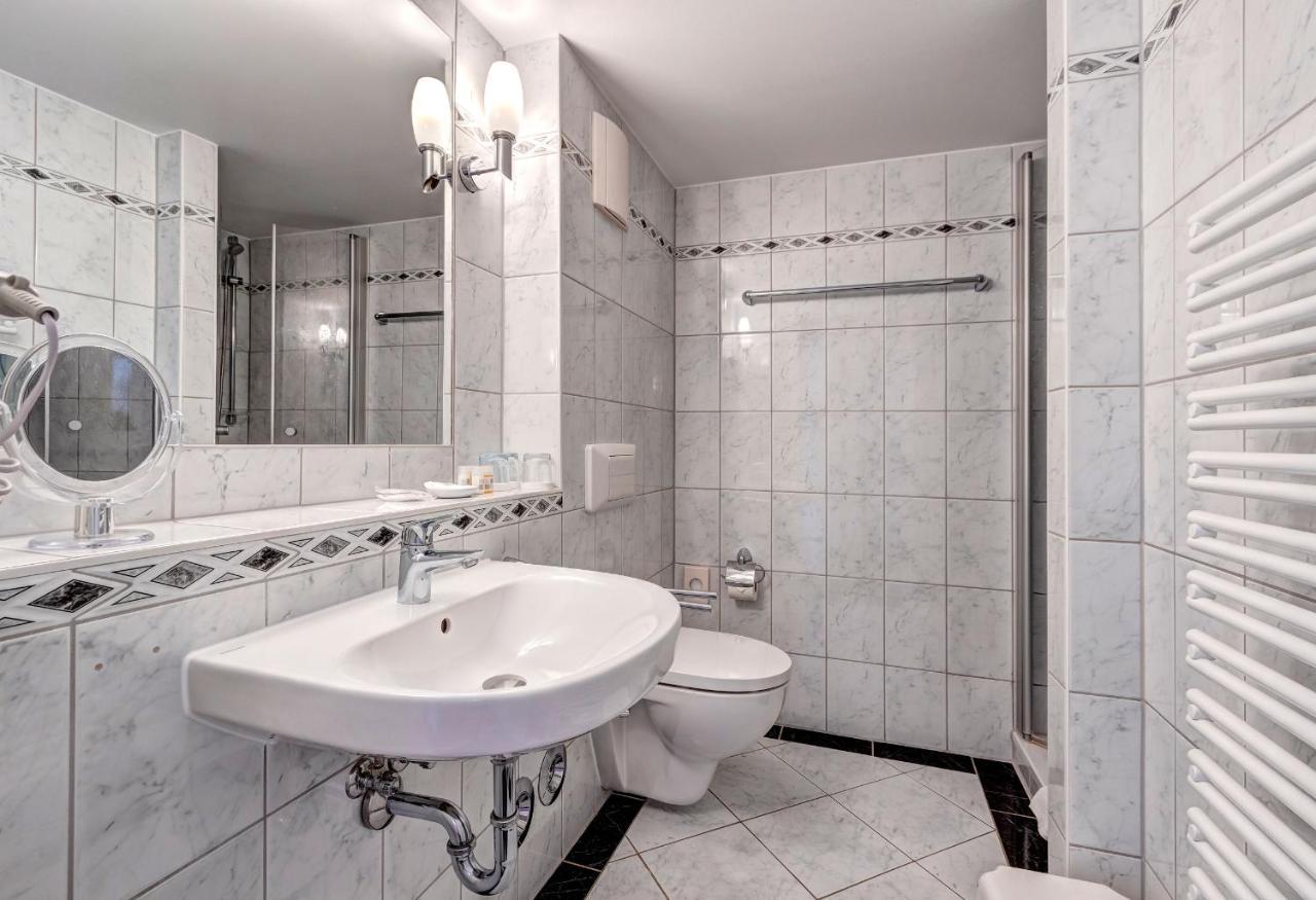 Haus Seeblick Hotel Garni & Ferienwohnungen Zinnowitz Eksteriør billede