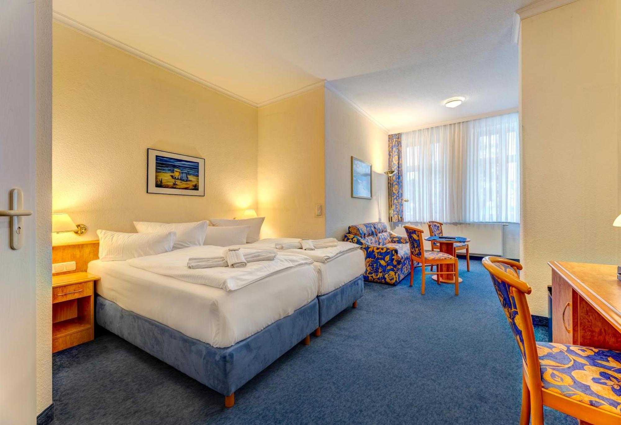 Haus Seeblick Hotel Garni & Ferienwohnungen Zinnowitz Eksteriør billede