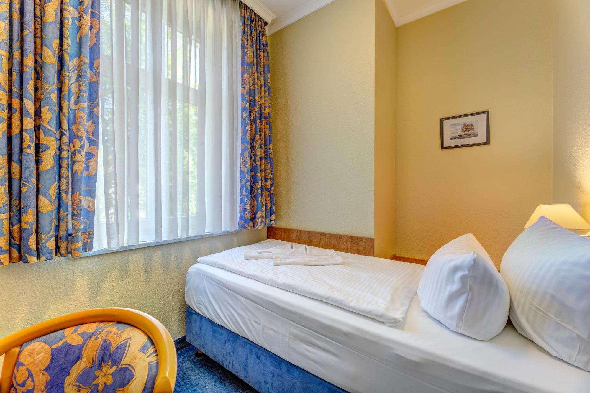 Haus Seeblick Hotel Garni & Ferienwohnungen Zinnowitz Eksteriør billede