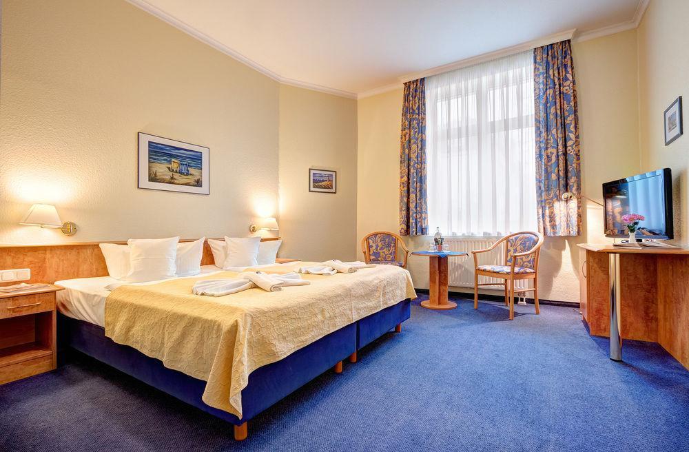 Haus Seeblick Hotel Garni & Ferienwohnungen Zinnowitz Eksteriør billede